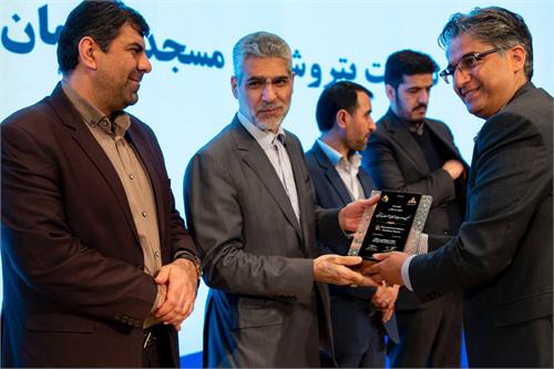 درخشش پتروشیمی لردگان در نهمین همایش جایزه تعالی صنعت پتروشیمی ایران